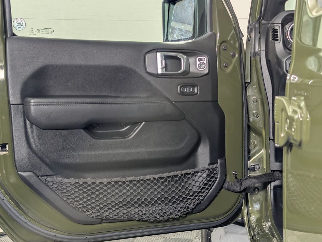 2021 Jeep Wrangler Unlimited Sahara Altitude