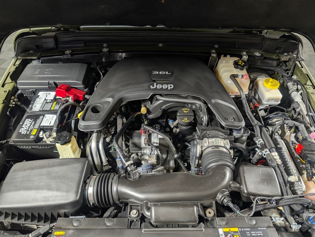 2021 Jeep Wrangler Unlimited Sahara Altitude