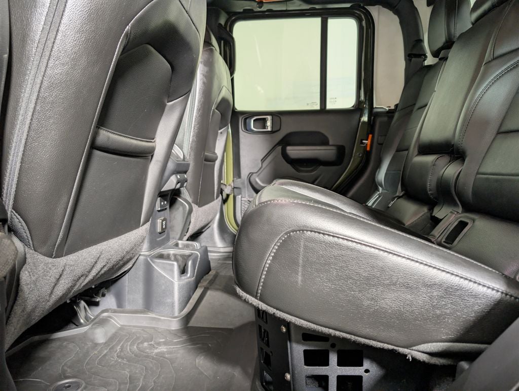 2021 Jeep Gladiator Base