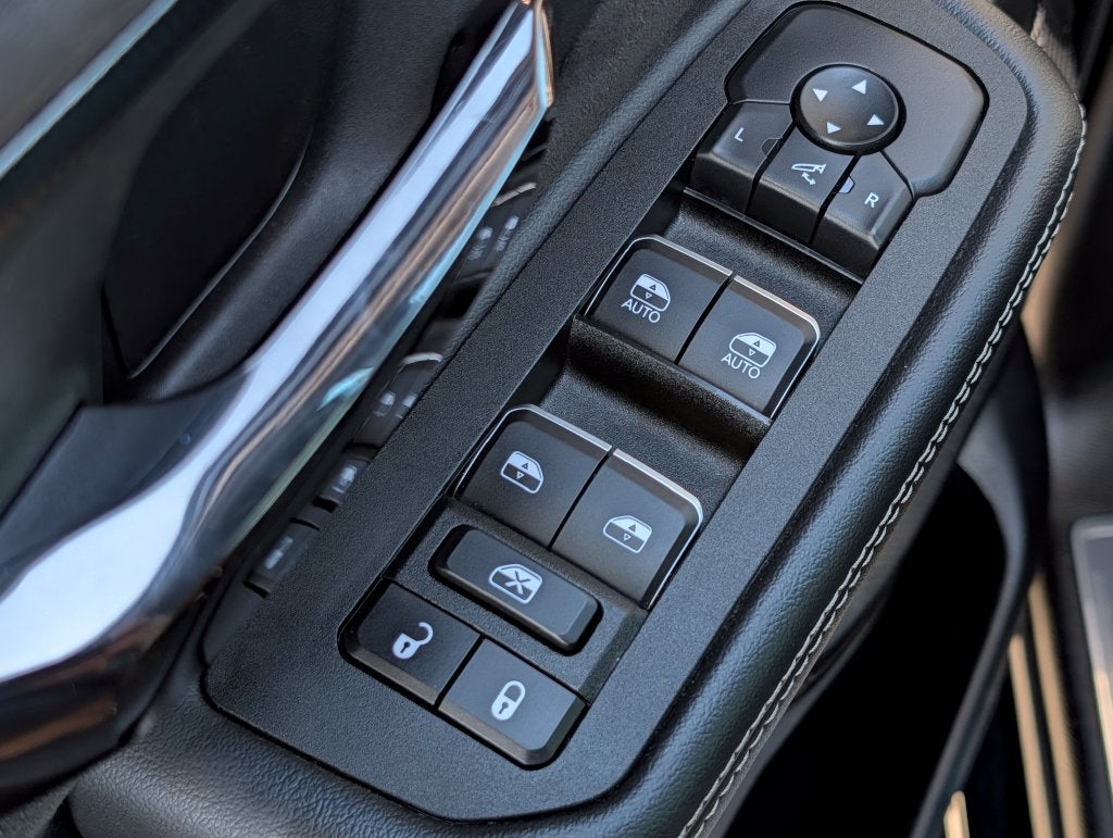 2025 RAM 1500 RHO