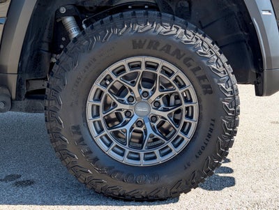 2025 RAM 1500 RHO