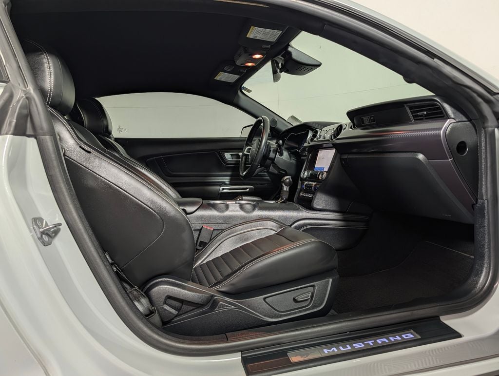 2022 Ford Mustang Mach 1