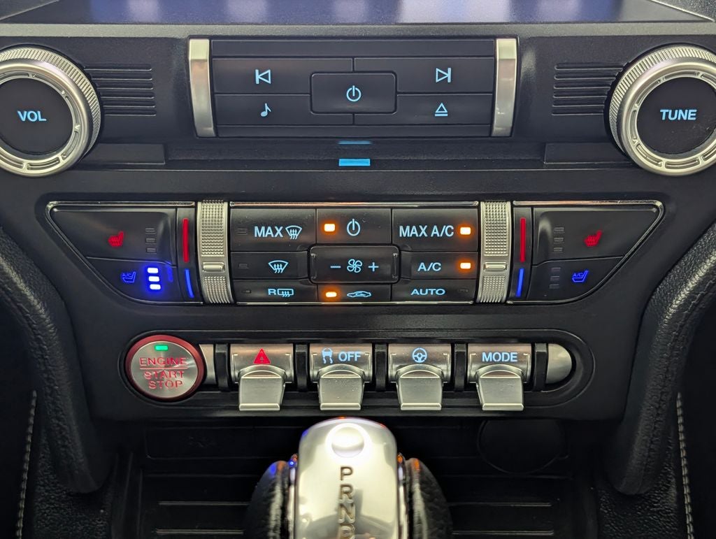2022 Ford Mustang Mach 1