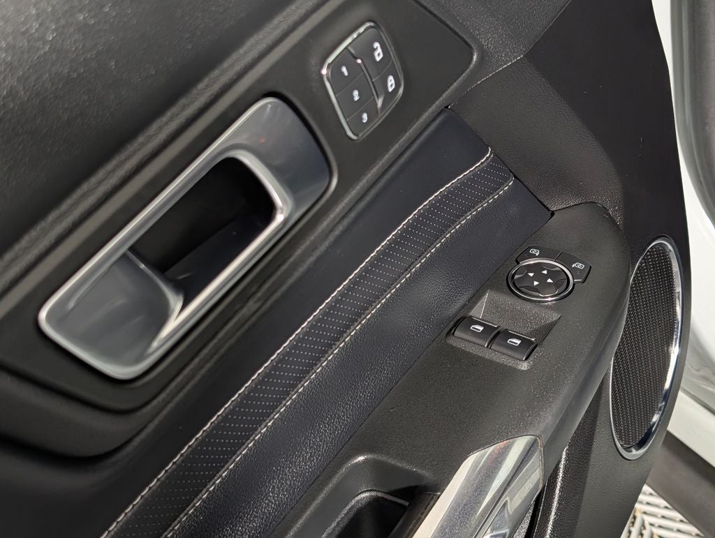 2022 Ford Mustang Mach 1