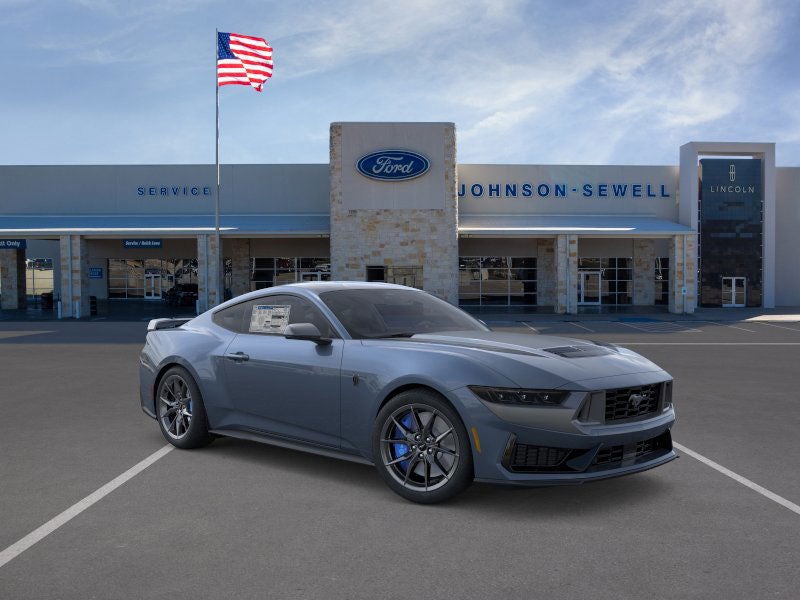 2025 Ford Mustang Dark Horse