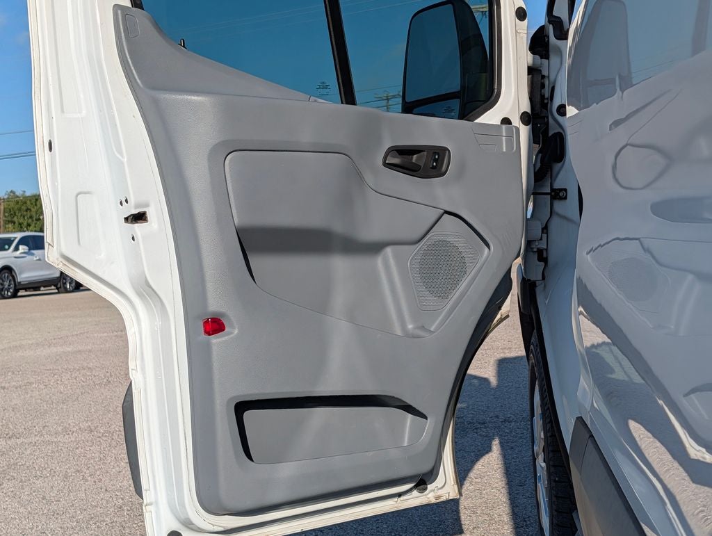 2017 Ford Transit-350 XLT