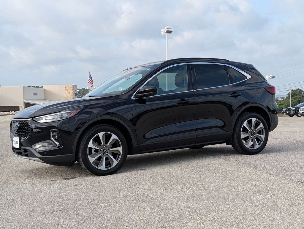 2023 Ford Escape Platinum