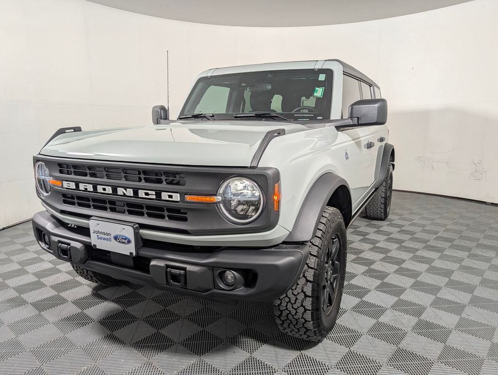 2024 Ford Bronco Black Diamond