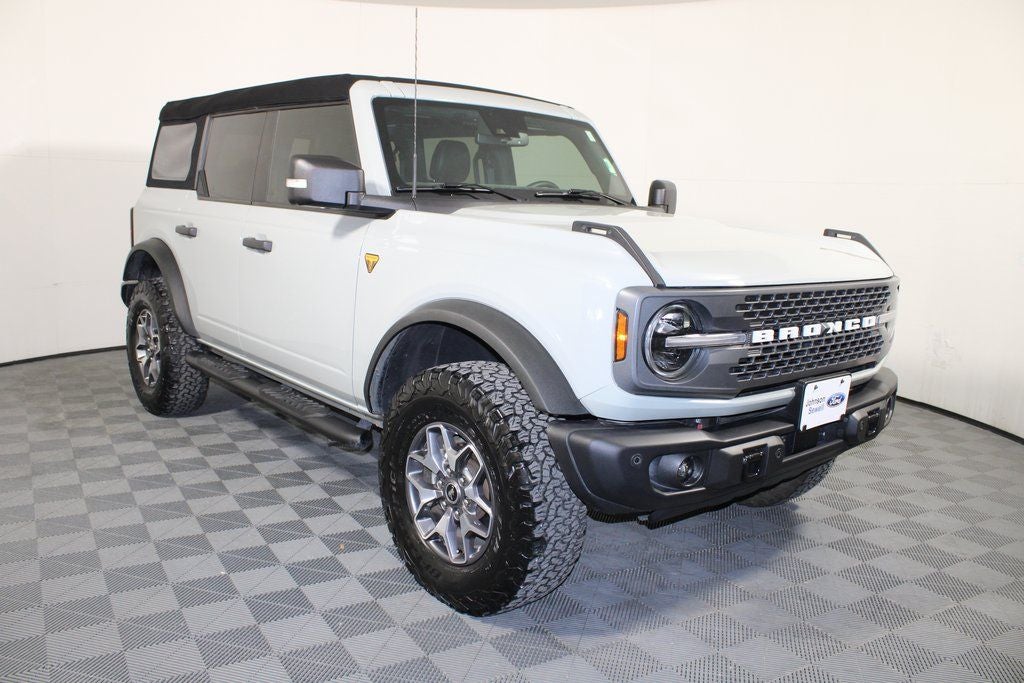 2023 Ford Bronco Badlands