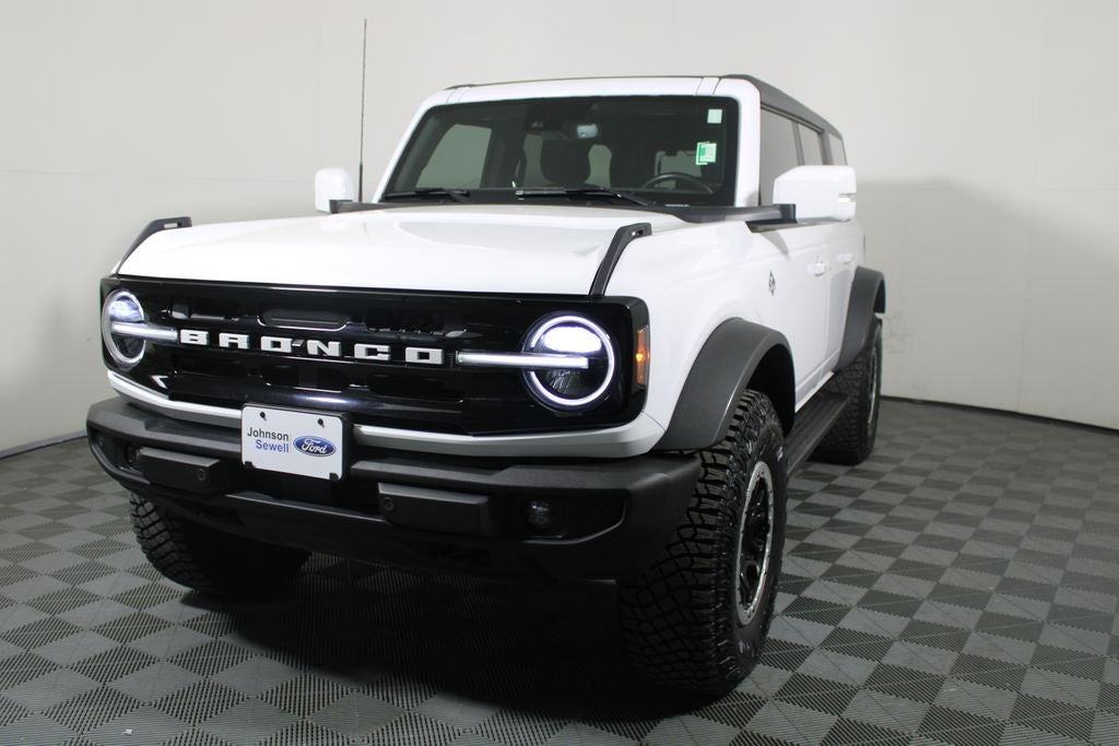 2023 Ford Bronco Outer Banks