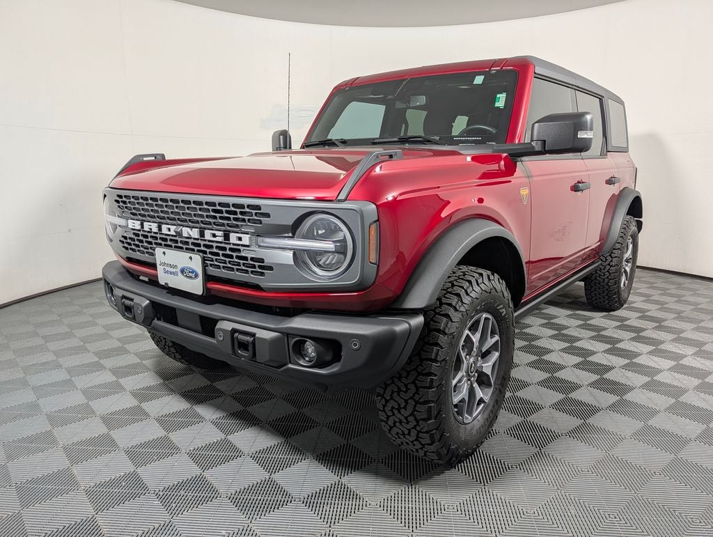 2025 Ford Bronco Badlands
