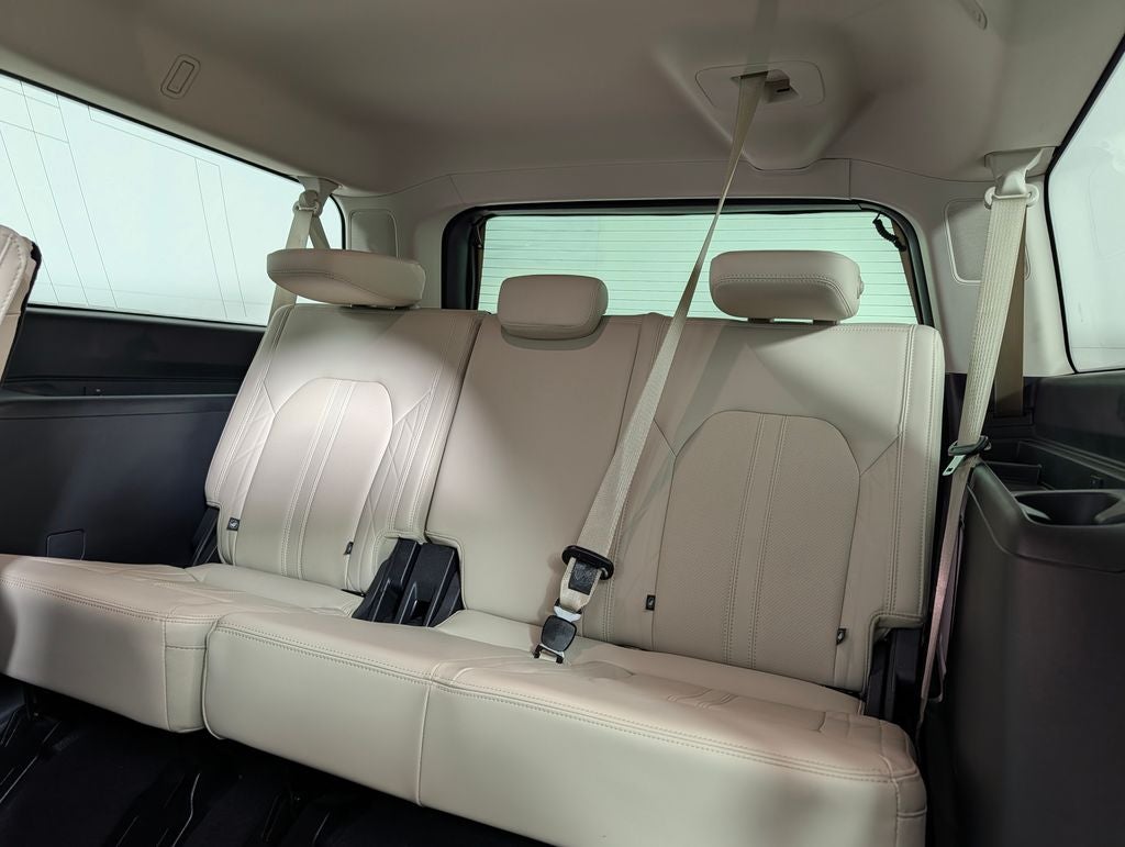 2024 Ford Expedition Max Platinum