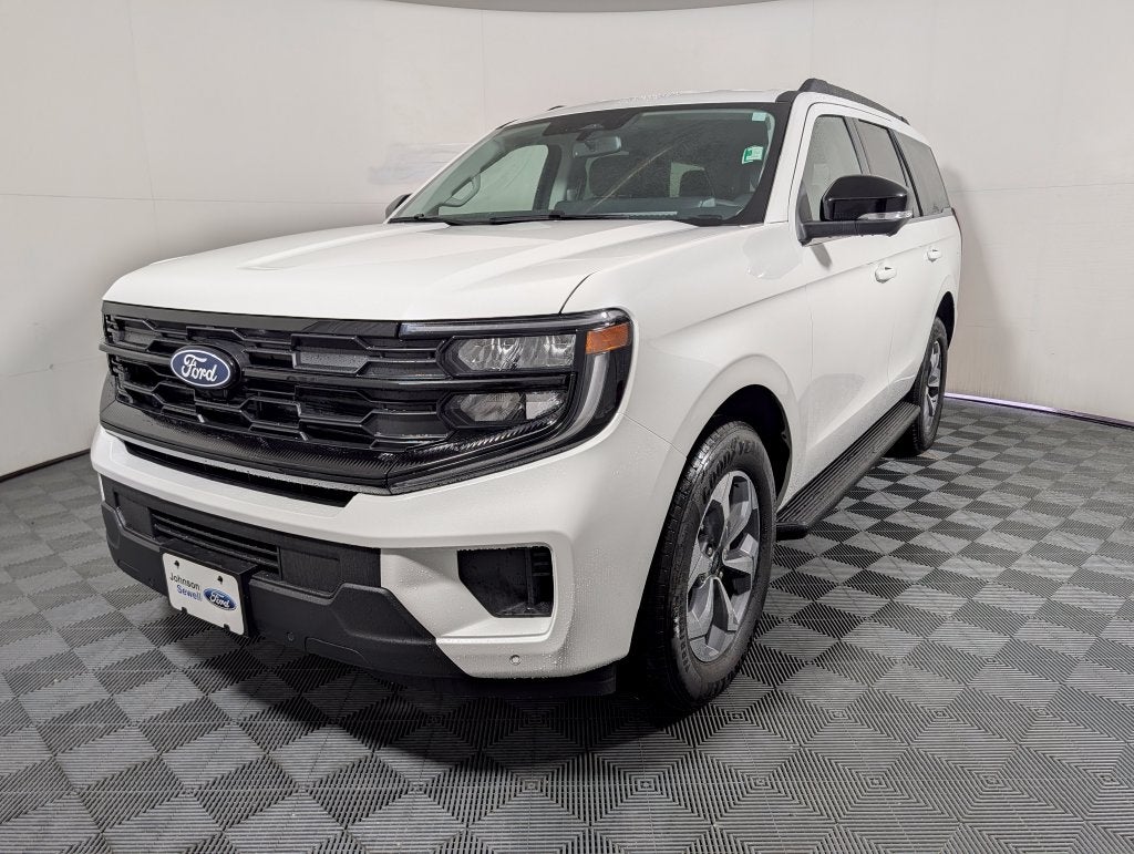 2027 Ford Expedition Active