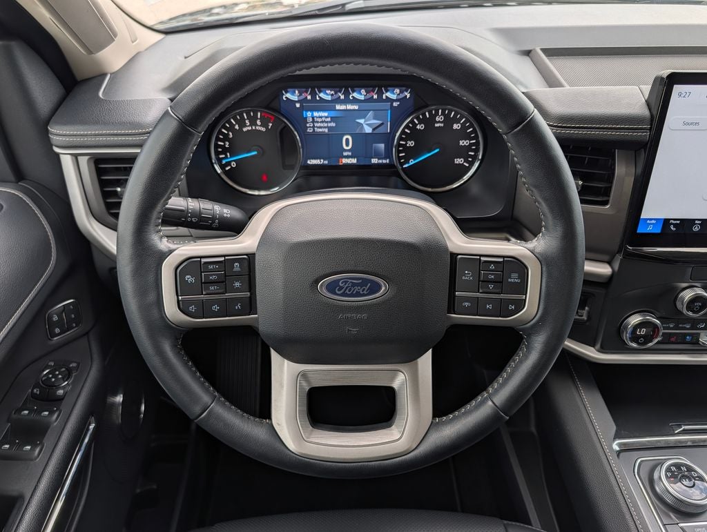 2022 Ford Expedition XLT