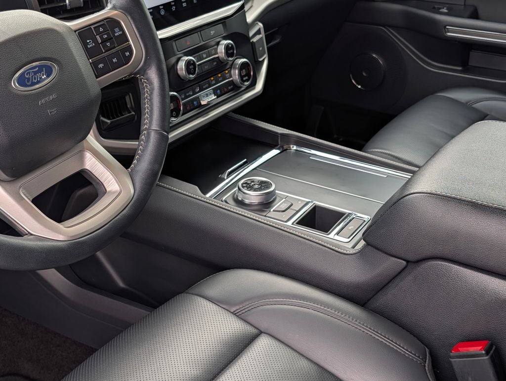 2022 Ford Expedition XLT