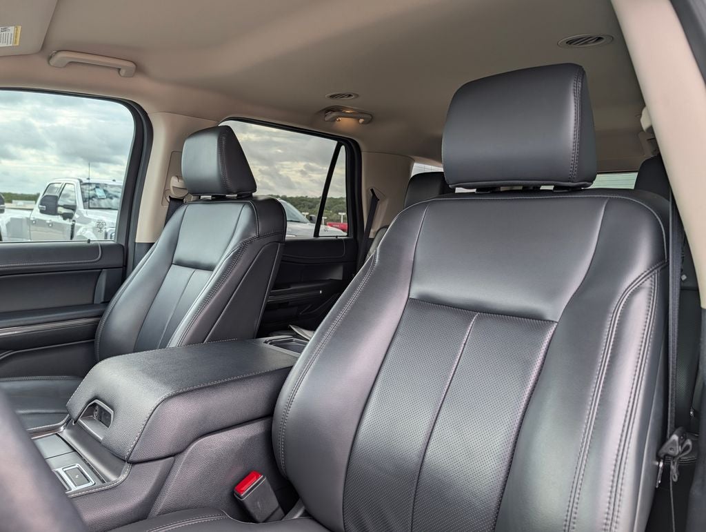 2022 Ford Expedition XLT