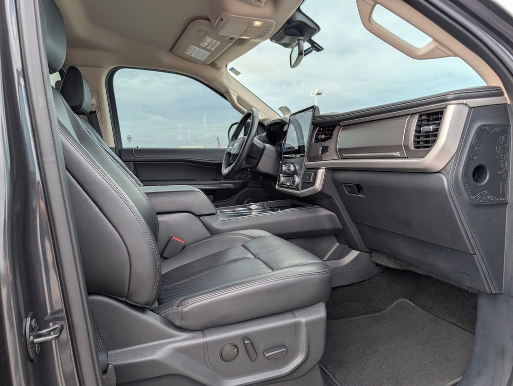 2022 Ford Expedition XLT