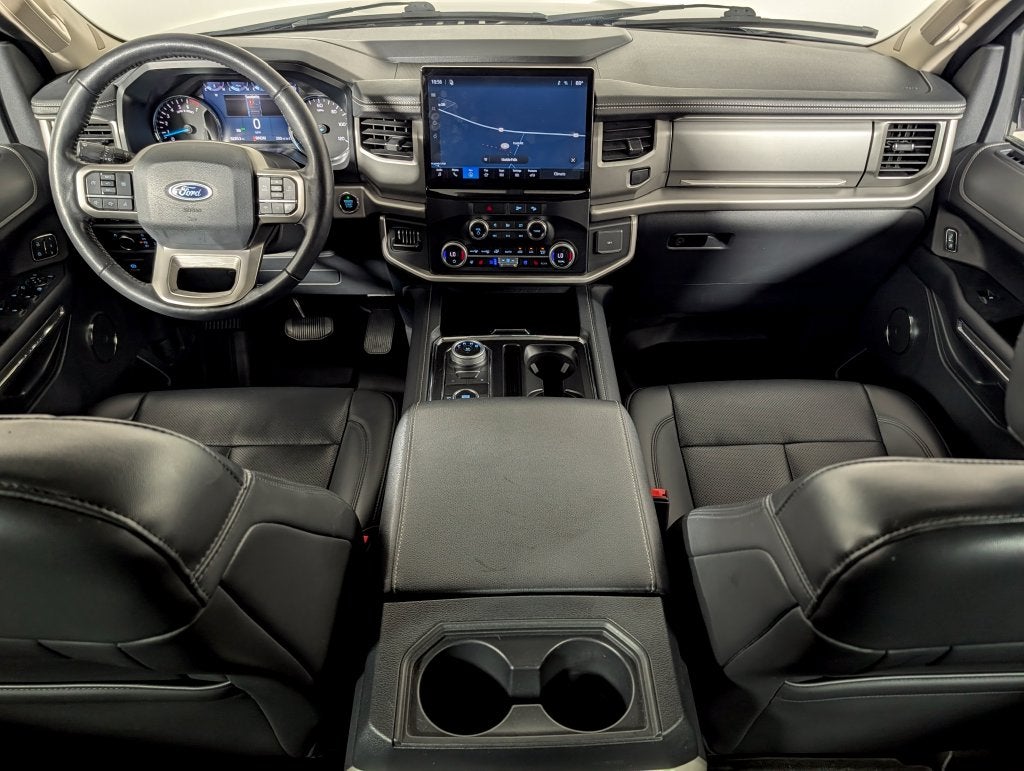 2023 Ford Expedition XLT
