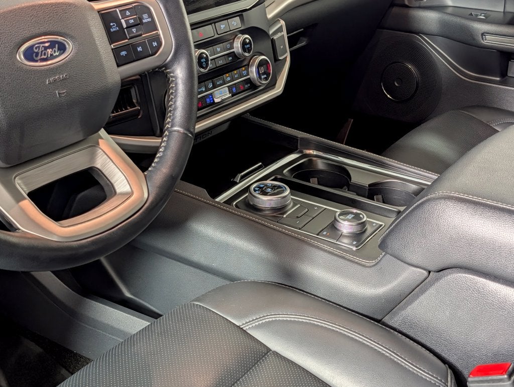 2023 Ford Expedition XLT