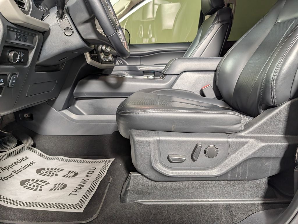 2023 Ford Expedition XLT