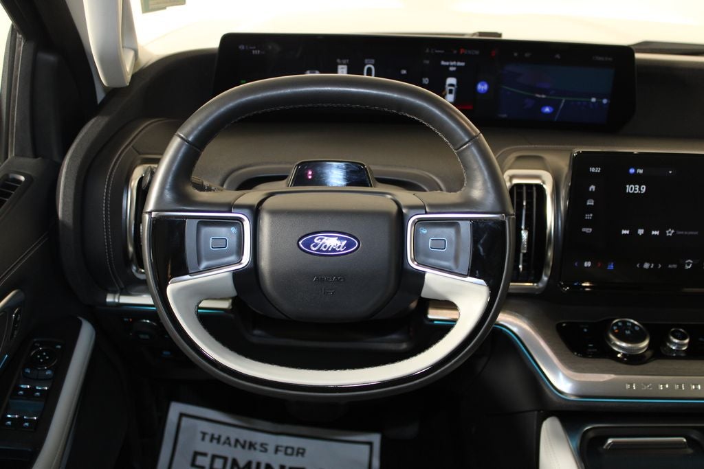 2025 Ford Expedition Platinum