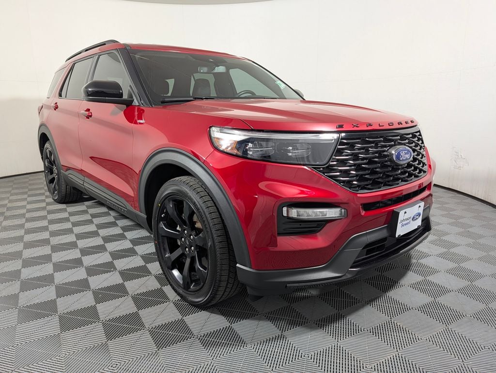 2024 Ford Explorer ST-Line