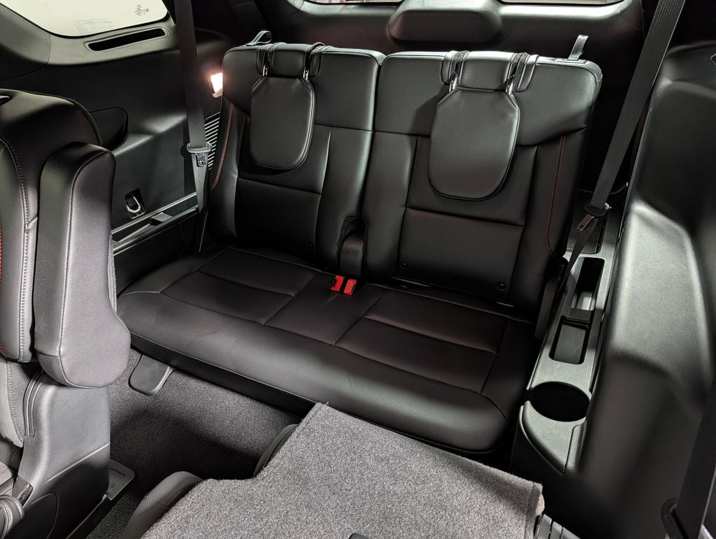2024 Ford Explorer ST-Line