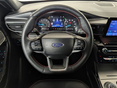 2024 Ford Explorer ST-Line