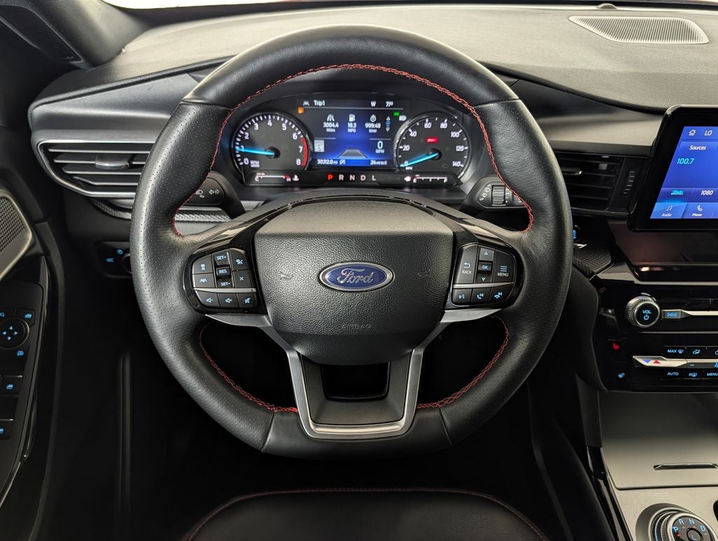 2024 Ford Explorer ST-Line