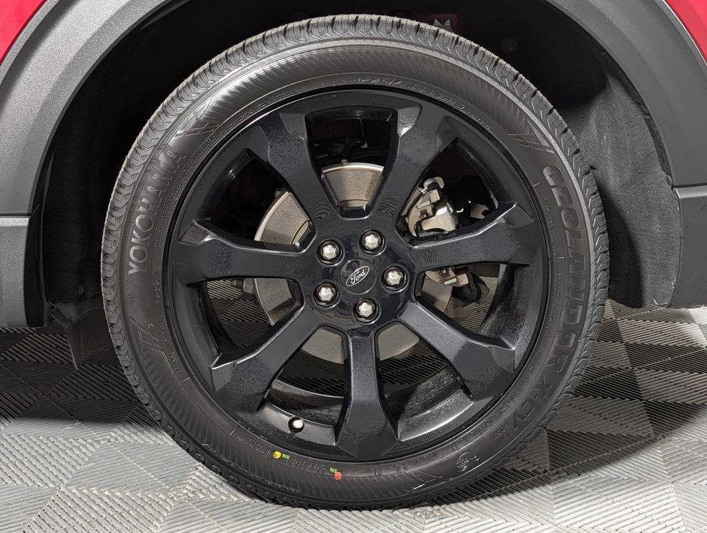 2024 Ford Explorer ST-Line