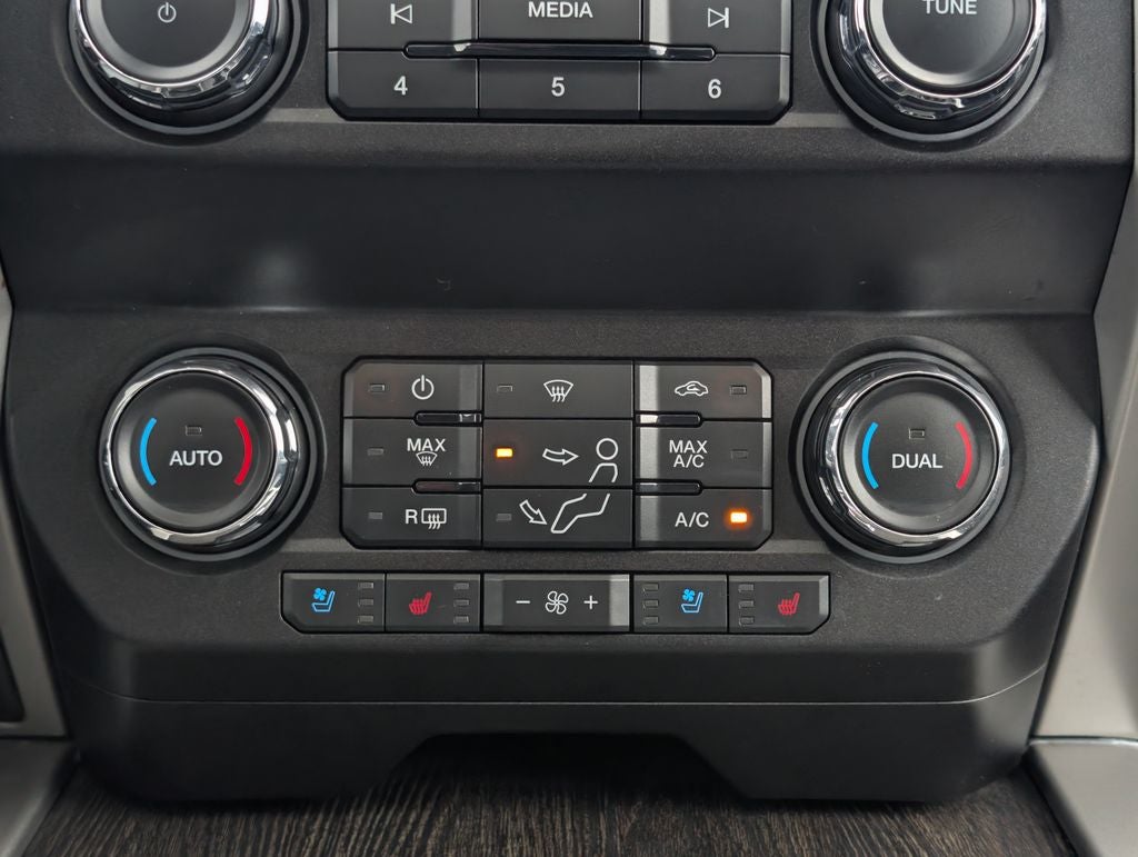 2021 Ford F-250SD Lariat