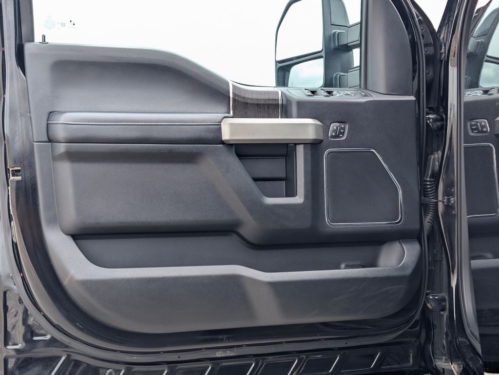 2021 Ford F-250SD Lariat