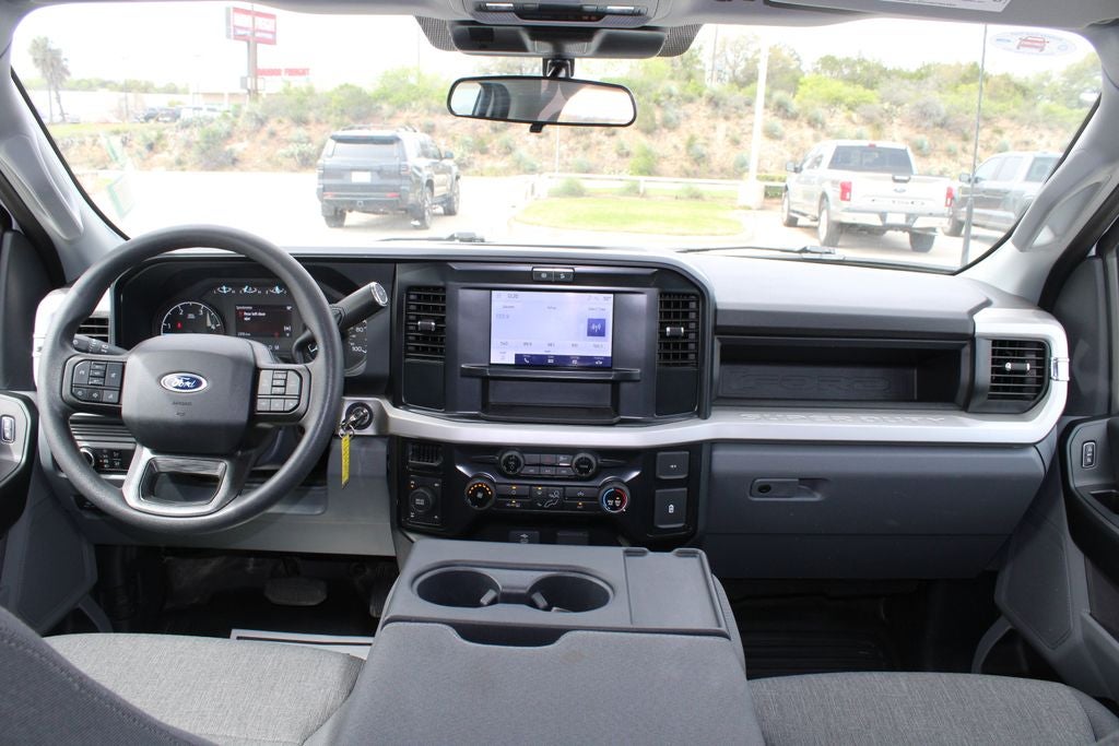 2025 Ford F-250SD XL