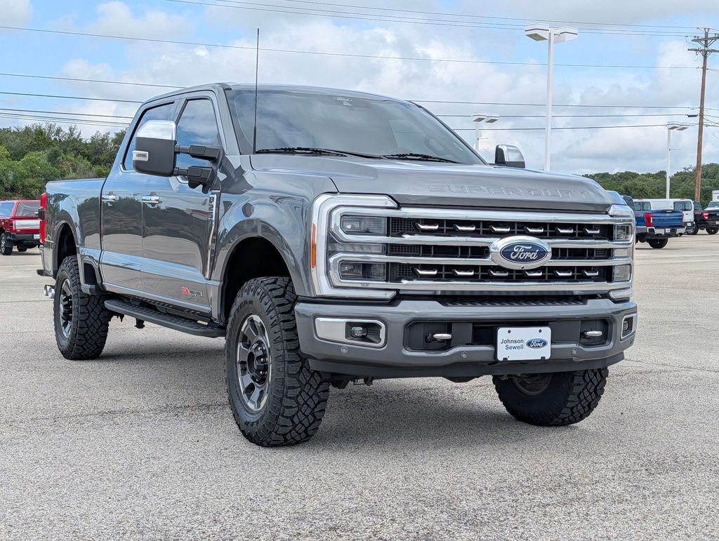2023 Ford F-250 Platinum 4x4 Crew Cab 8' Box's photo