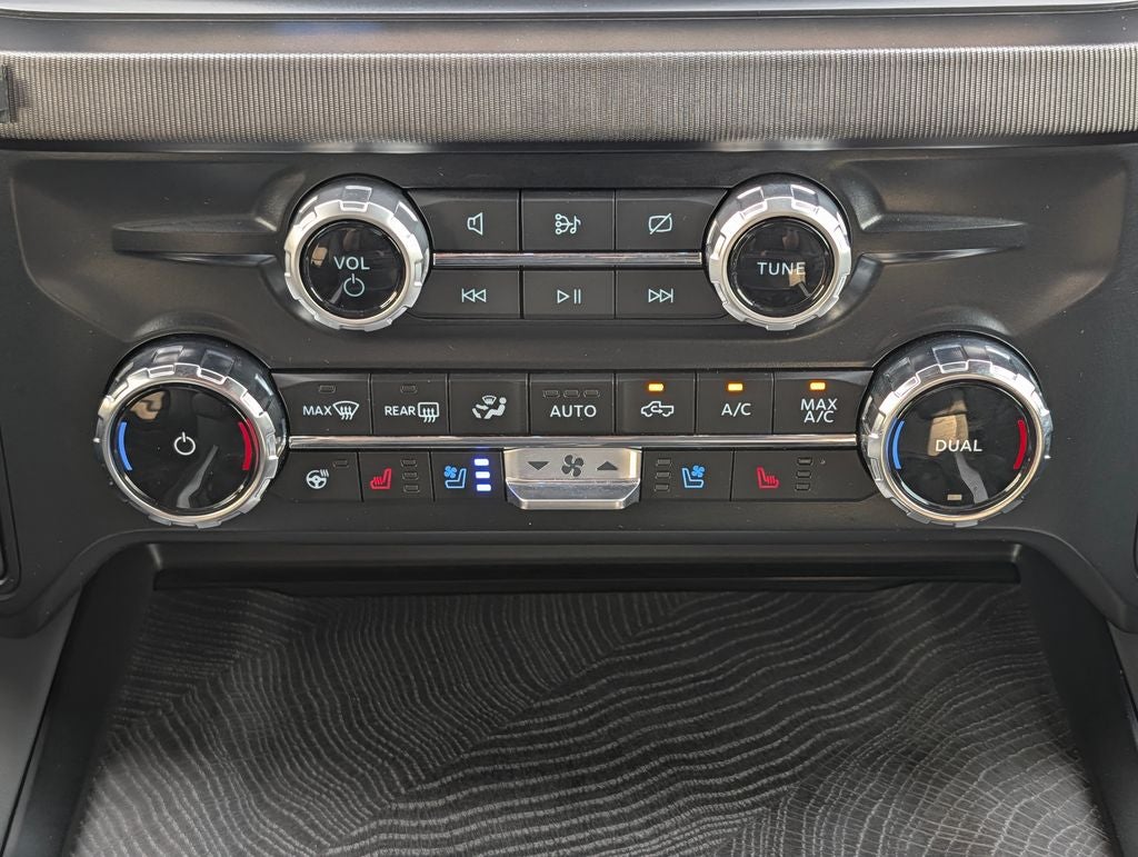2024 Ford F-250SD Platinum
