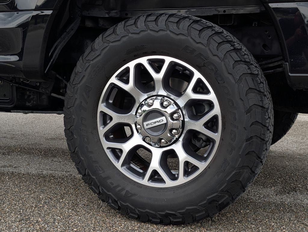 2022 Ford F-250SD Lariat