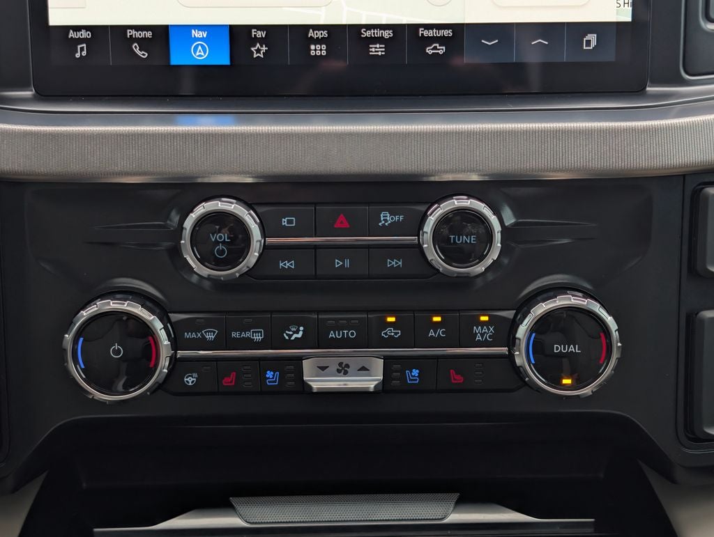 2025 Ford F-350SD Platinum