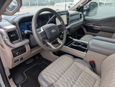 2025 Ford F-350SD Platinum