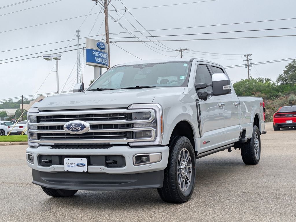 2025 Ford F-350SD Platinum