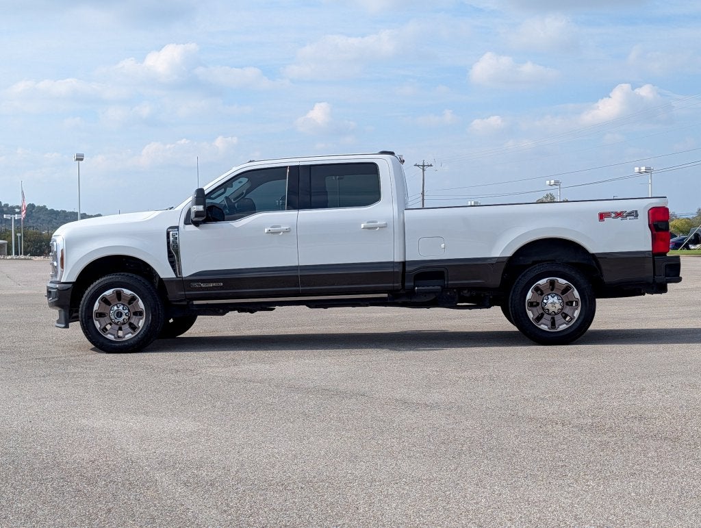 2025 Ford F-350SD King Ranch