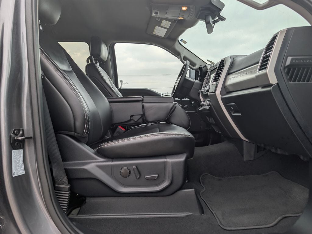2021 Ford F-350SD Lariat