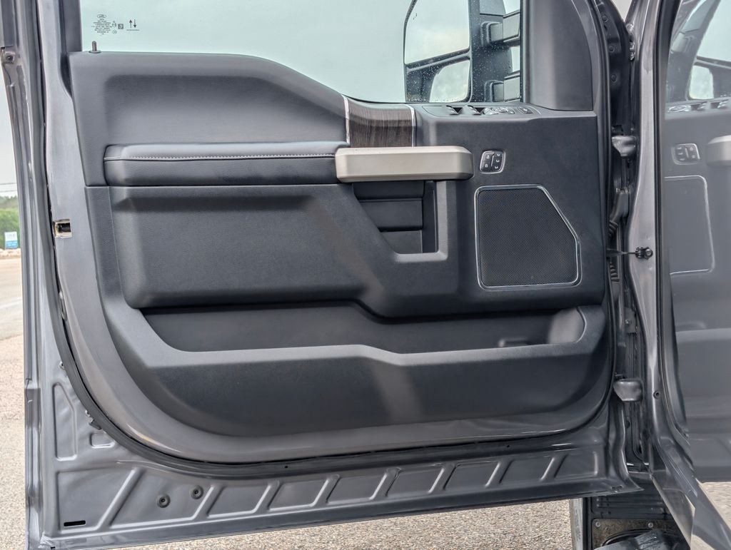 2021 Ford F-350SD Lariat