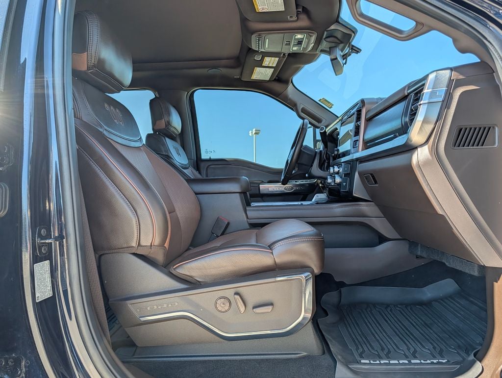 2025 Ford F-350SD King Ranch DRW