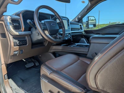 2025 Ford F-350SD King Ranch DRW