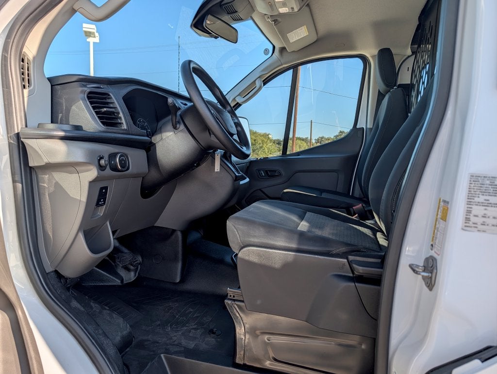 2025 Ford Transit-250 Base