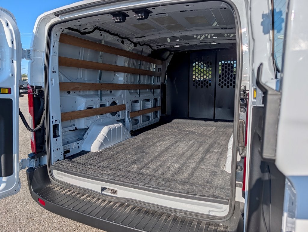 2025 Ford Transit-250 Base