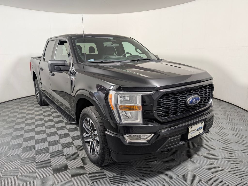 2022 Ford F-150 XL 4x4 SuperCrew 5-1/2 Box's photo