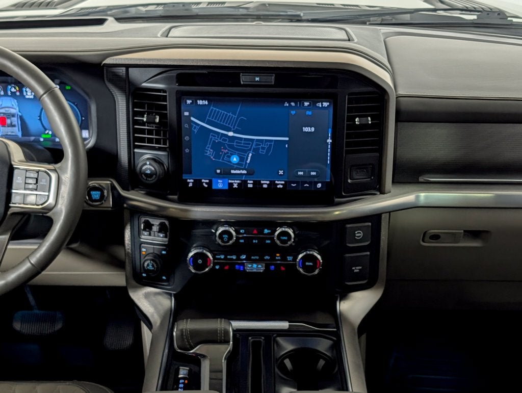 2025 Ford F-150 Platinum