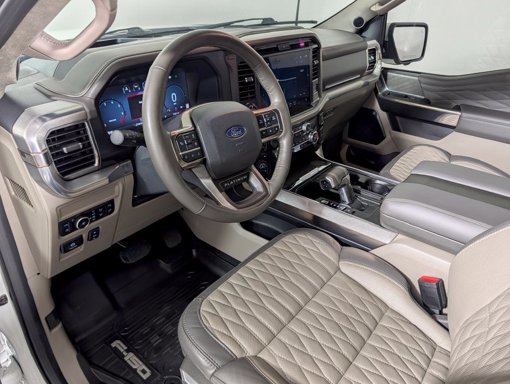 2025 Ford F-150 Platinum