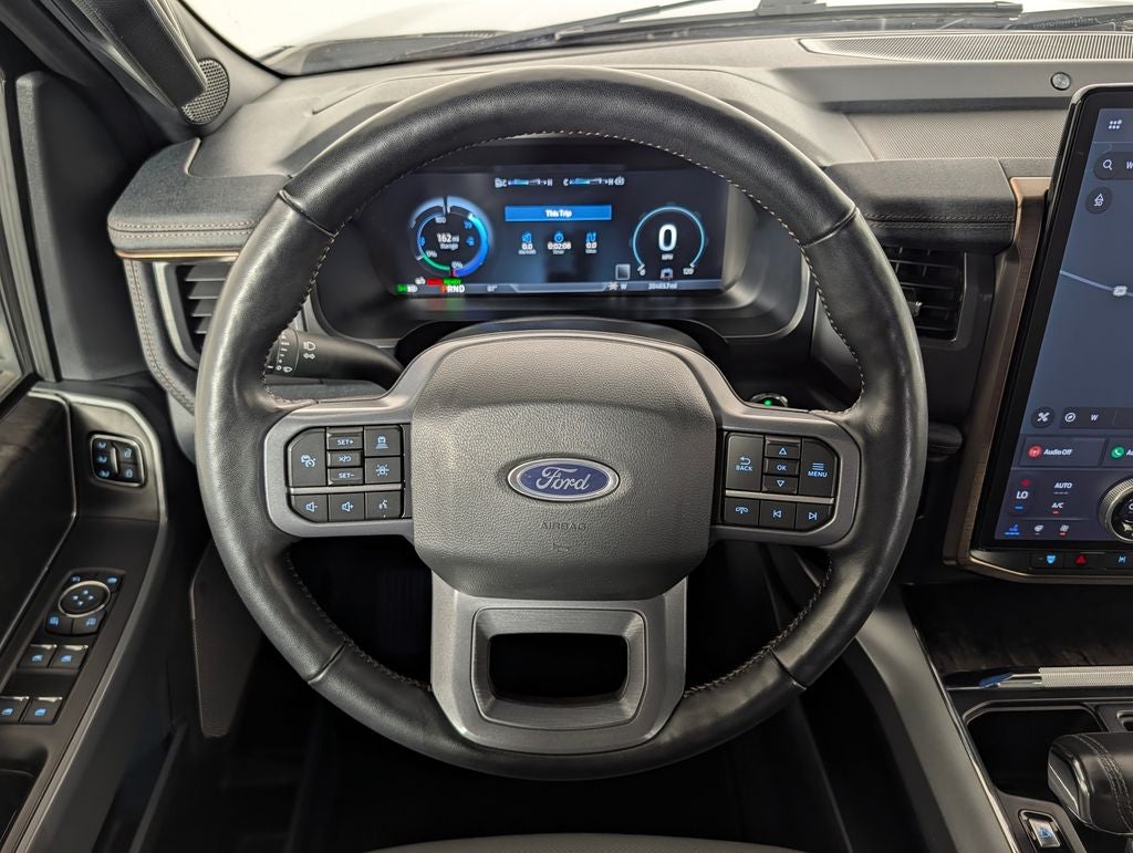 2023 Ford F-150 Lightning Lariat